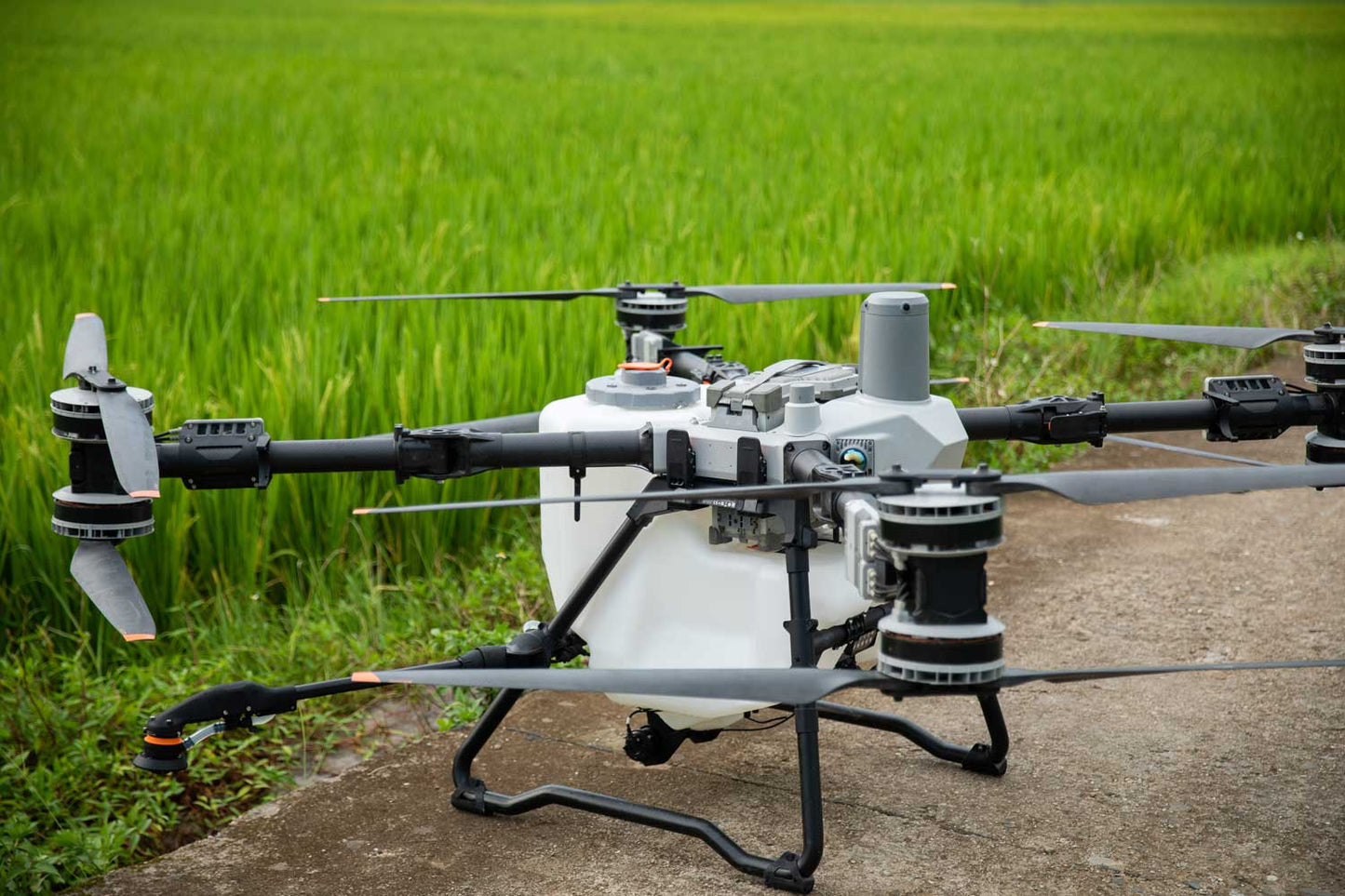 Pre Order: DJI Agras T100